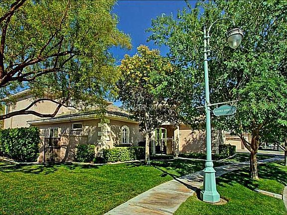 2nd image of 704 Charbonne Pl