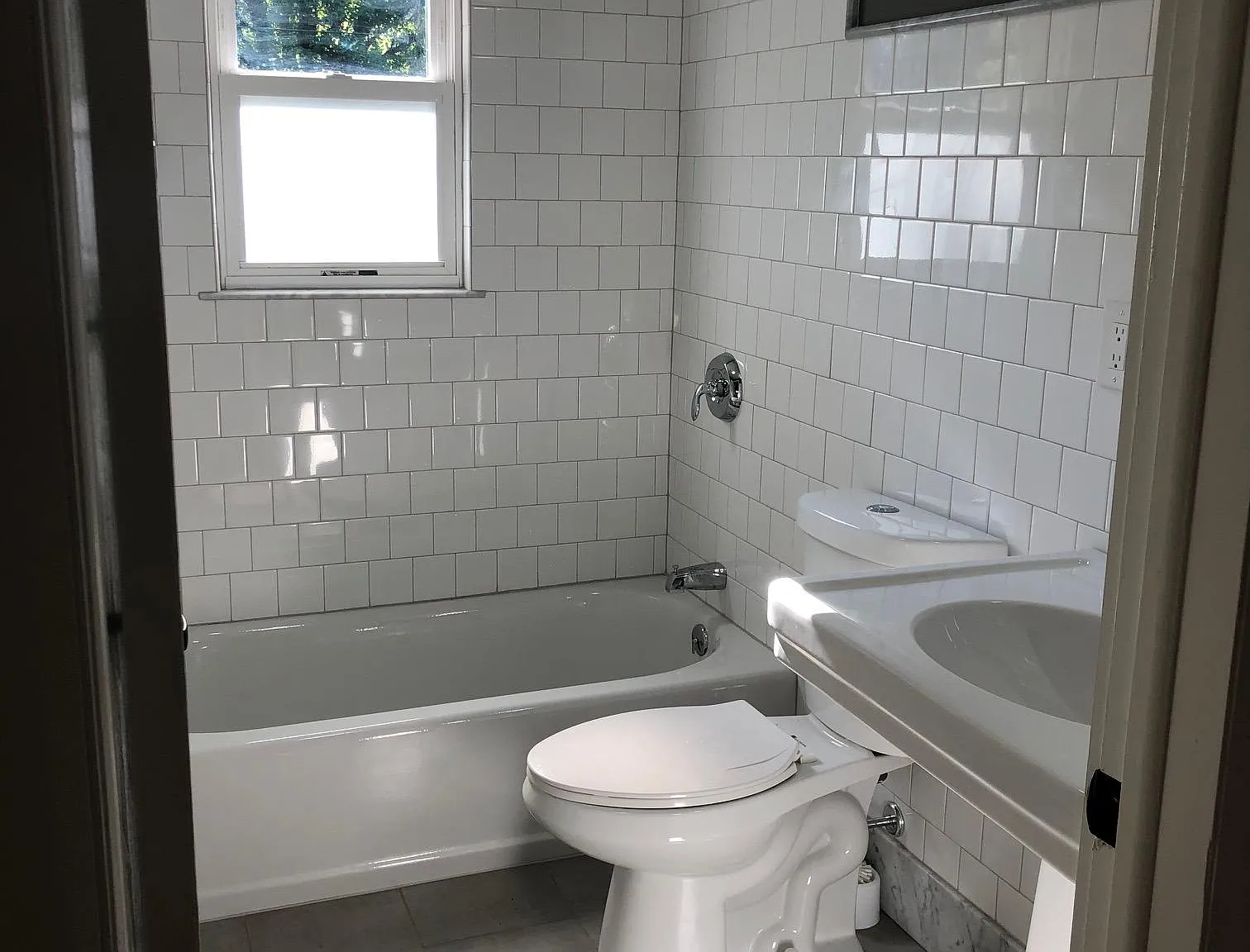 1 Margaret St — Photo 3