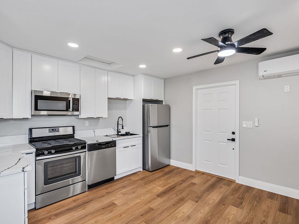 1st image of 4284 Marlborough Ave