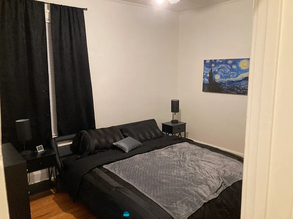 93 S Main Ave #1