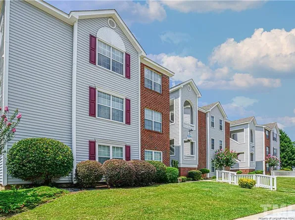 274 Waterdown Drive, Fayetteville, NC 28314