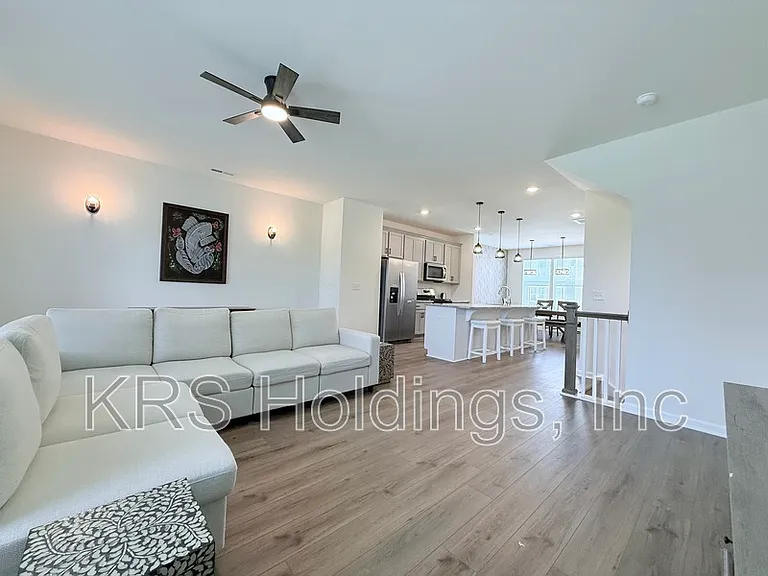 849 Parc Townes Dr — Photo 12
