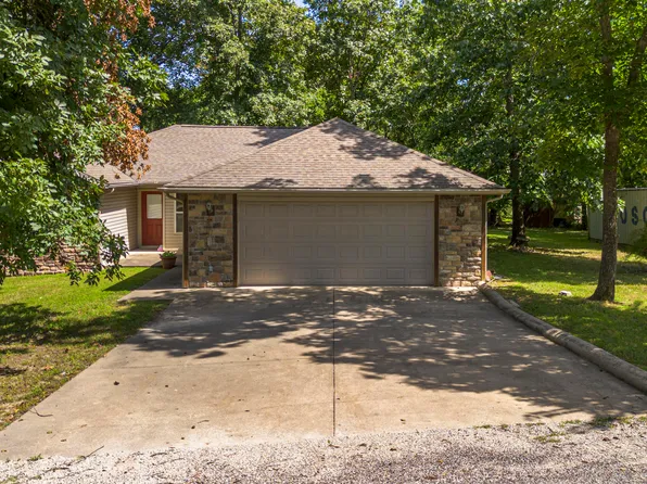 135 Long Point Lane, Ridgedale, MO 65739