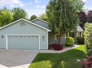 805 W 18th Ct, Kennewick, WA 99337