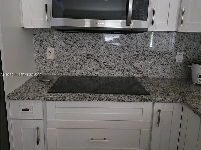 1816 Tomaso Ave — Photo 16