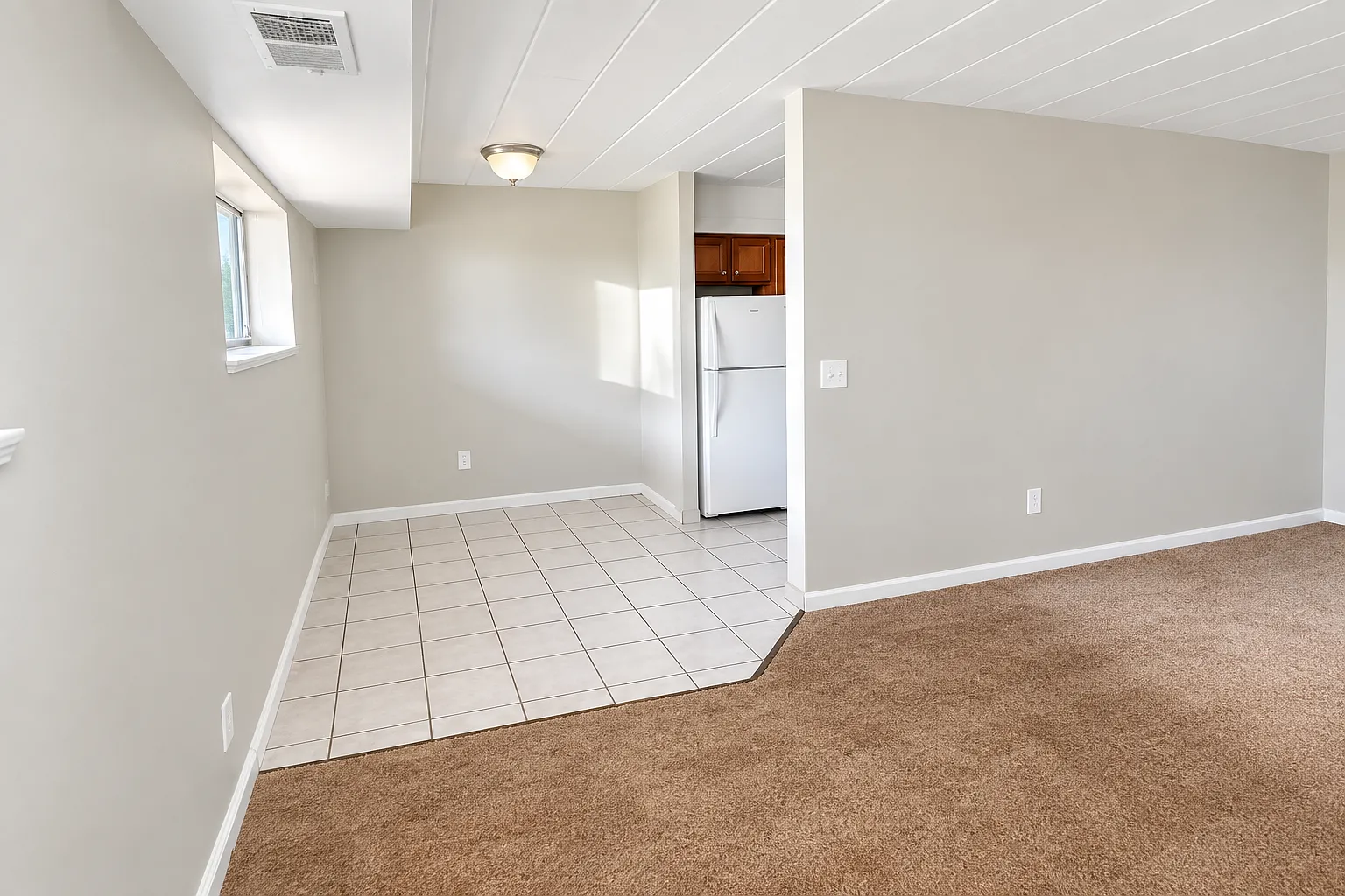1 bed, 740 sqft, $1,150 — Photo 2