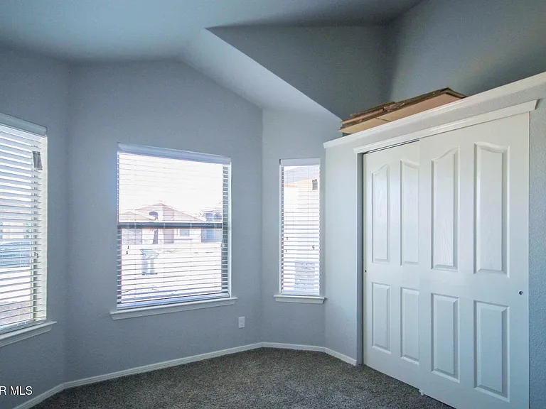 4833 Adrian Campos St — Photo 14