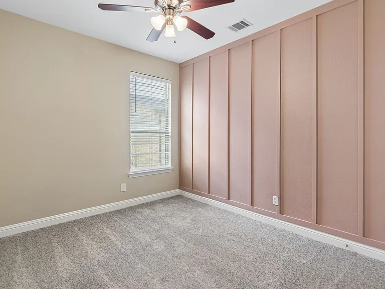 15424 Bluffdale Dr — Photo 21