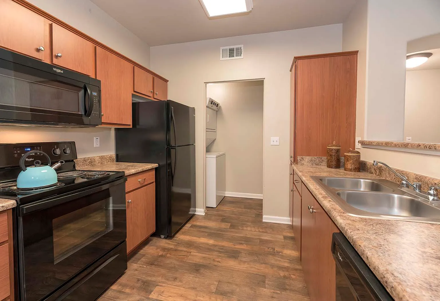 Sterling Village Apartment Homes — Photo 2