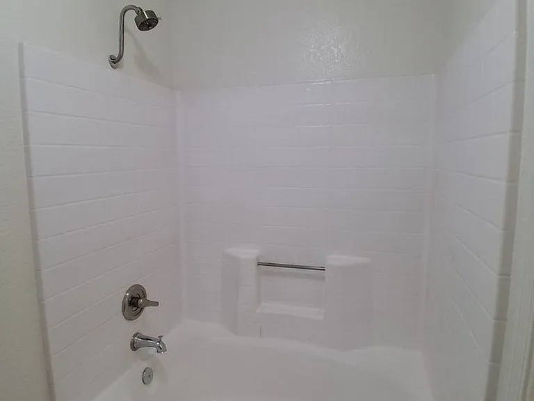 8147 N Cedar Ave #125 — Photo 17