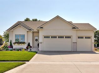 1717 NW Boulder Ridge Ln, Ankeny, IA 50023
