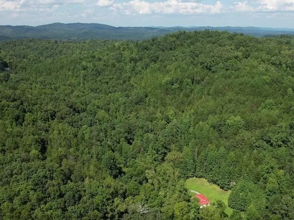 Big 4 Rd, La Follette, TN 37766