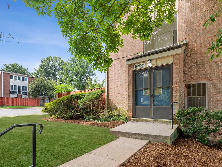 10650 Green Mountain Cir — Photo 4