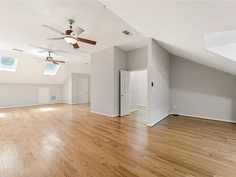 7508 Portbury Park Ln — Photo 38