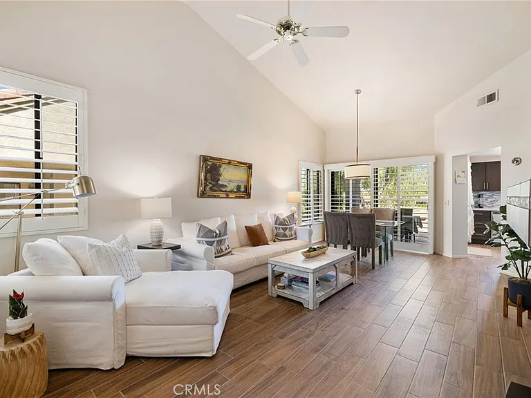 41961 Preston Trl — Photo 2