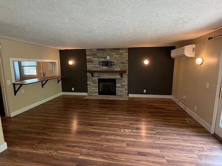 600 Dadson Dr — Photo 14