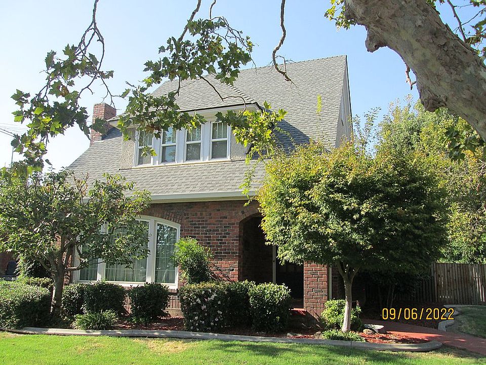 2nd image of 1301 W Poplar St