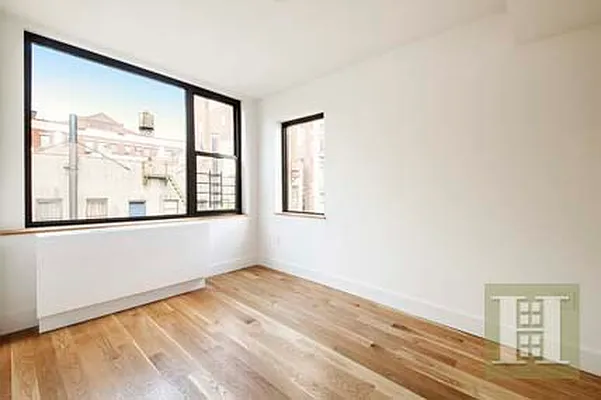 Rented by Halstead Real Estate | media 15