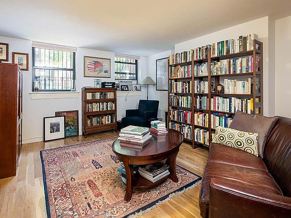 5th image of 336 Sackett St