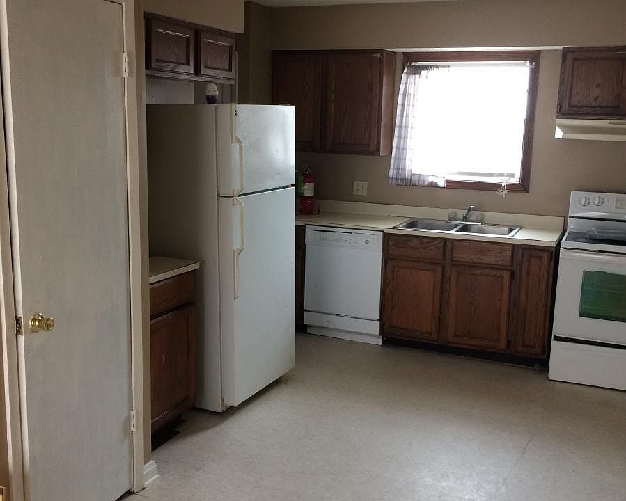 1st image of 919 Arianna Dr