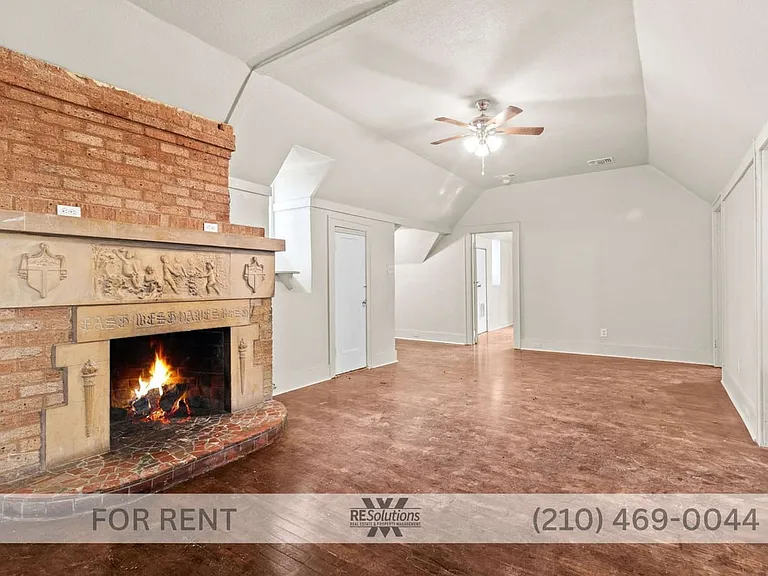 1618 W Kings Hwy #1620-1 — Photo 15
