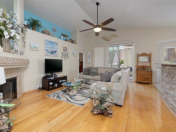 5th image of 8433 Sea Glen Dr