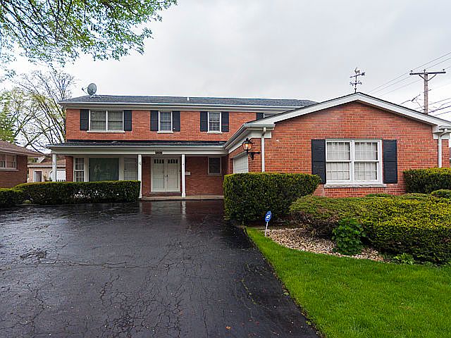 1st image of 8342 Kilbourn Ave