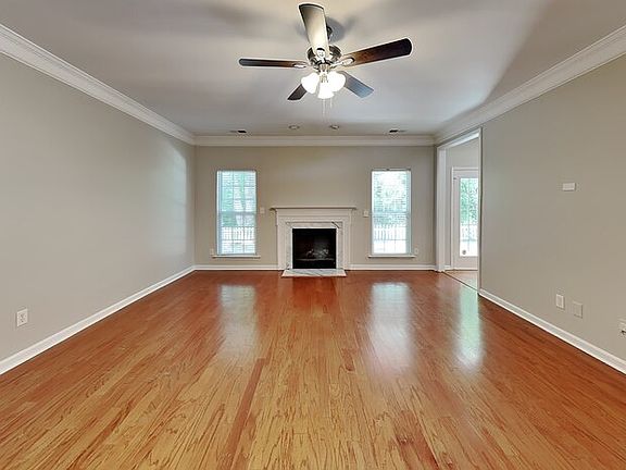4th image of 3601 Straussburg Woods Ln