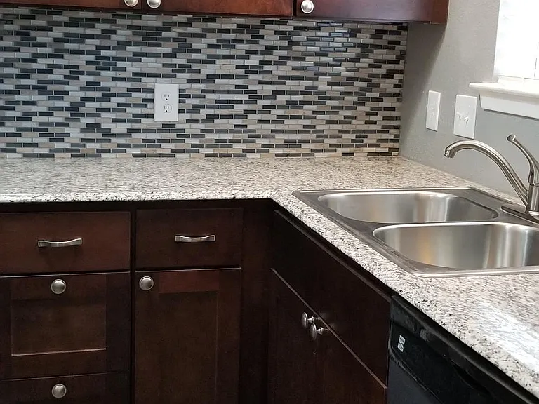 3737 Reagan Dr — Photo 3