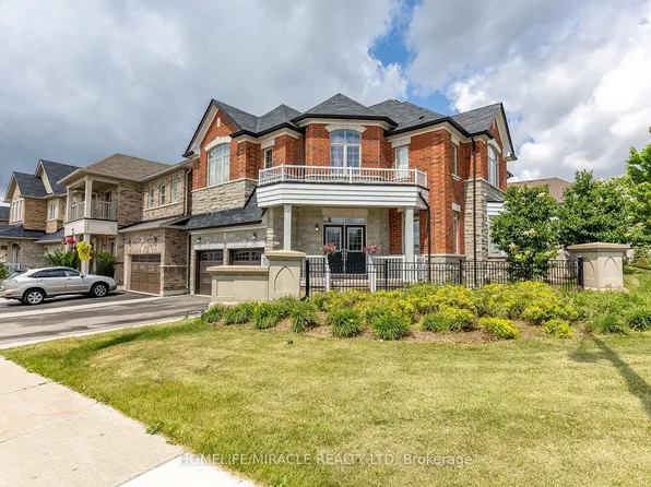 180 Bonnie Braes Dr, Brampton, ON L6Y 5Y7