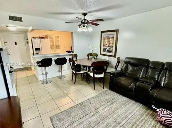 (undisclosed Address), Pompano Beach, FL 33064
