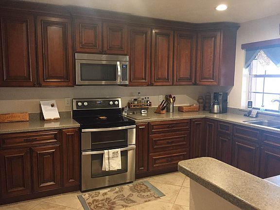 3rd image of 4634 E Farmdale Ave