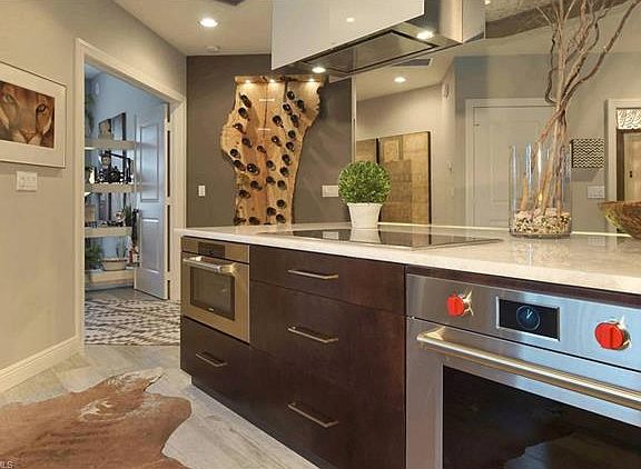 3rd image of 4182 Bay Beach Ln Unit 726