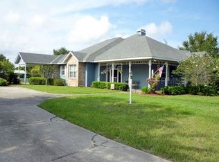 20814 Kine Dr, Eustis, FL 32736