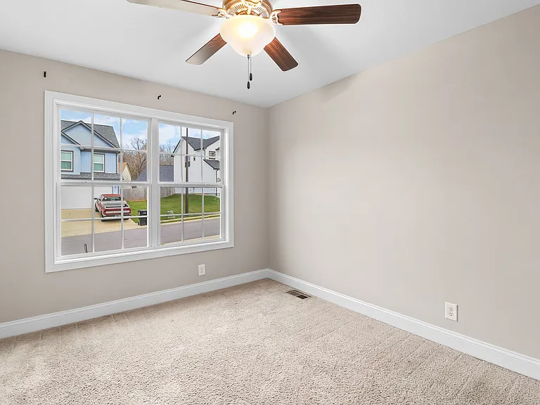 306 Lugano Ln — Photo 14