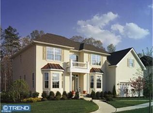 8 Westbury Dr, Berlin, NJ 08009