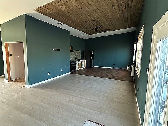 2nd image of 4803 County Road 3300