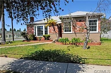3rd image of 2937 W Hardy St