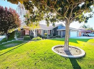 9509 Oak Hills Ave, Bakersfield, CA 93312