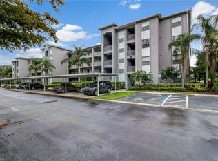 16655 Lake Circle Dr APT 827, Fort Myers, FL 33908