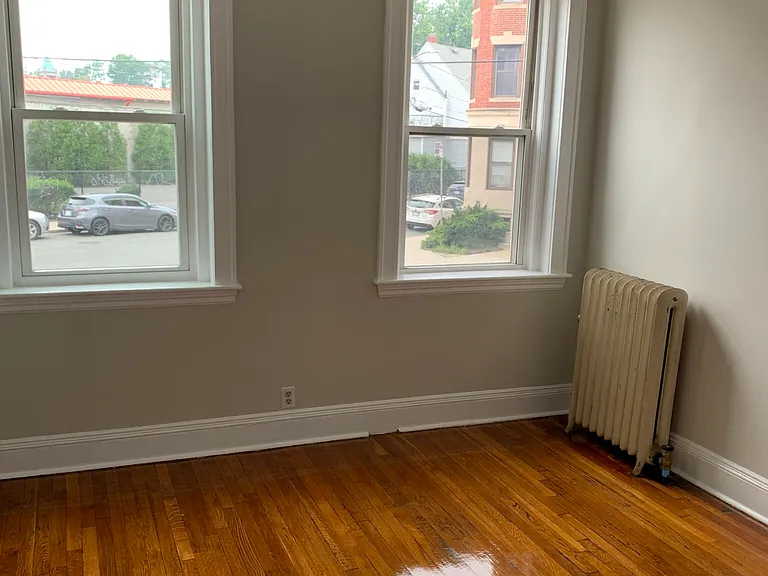 1197 Commonwealth Ave #5 — Photo 16