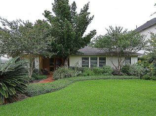 4530 Holt St, Bellaire, TX 77401