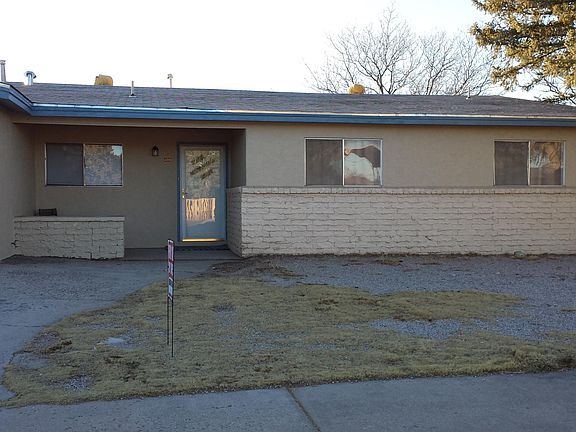 2nd image of 409 Limit Ave N