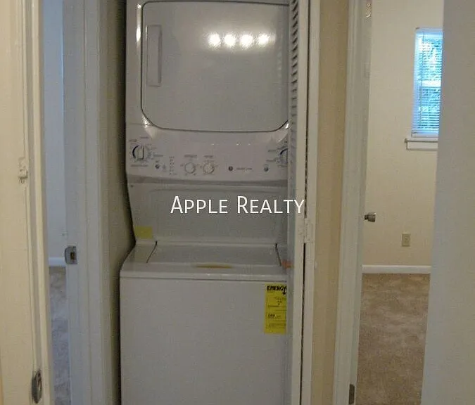 1406 W Markham Ave #B — Photo 11