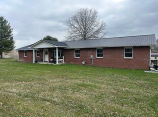 140 Bluebank Rd, Morehead, KY 40351