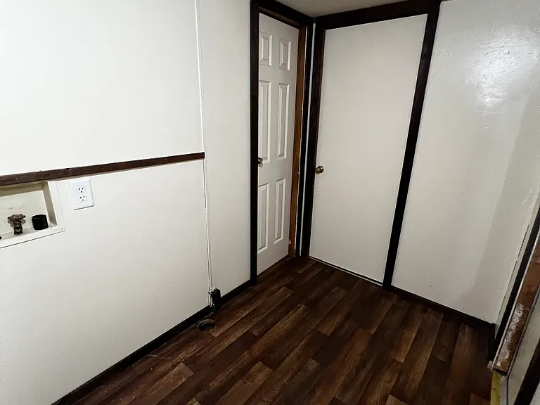 205 S Gate Dr — Photo 6