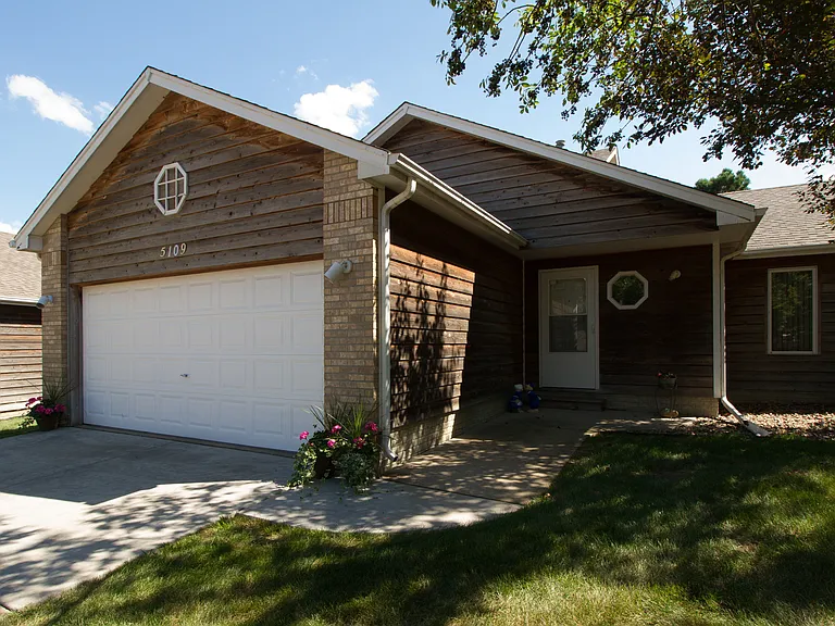 Cottage West Twin Homes — Photo 28