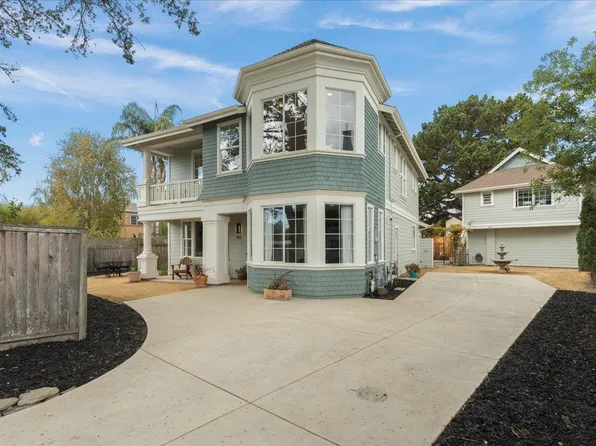 142 & 144 Phelan Ct, Santa Cruz, CA 95060