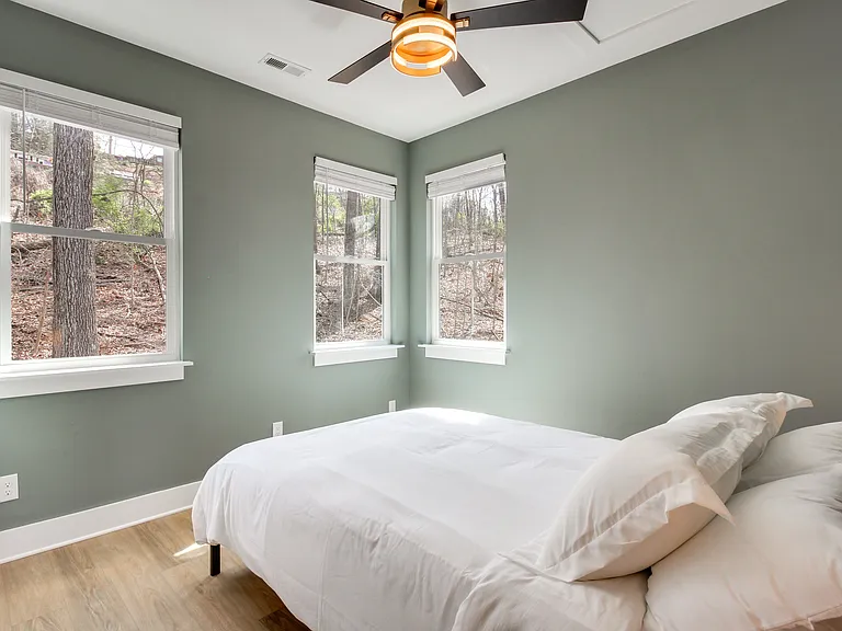 406 Dempsey Ln — Photo 22
