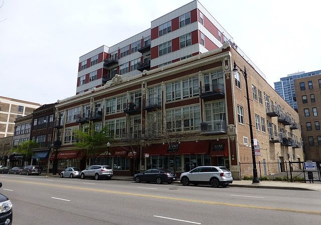 1st image of 1631 S Michigan Ave APT 610